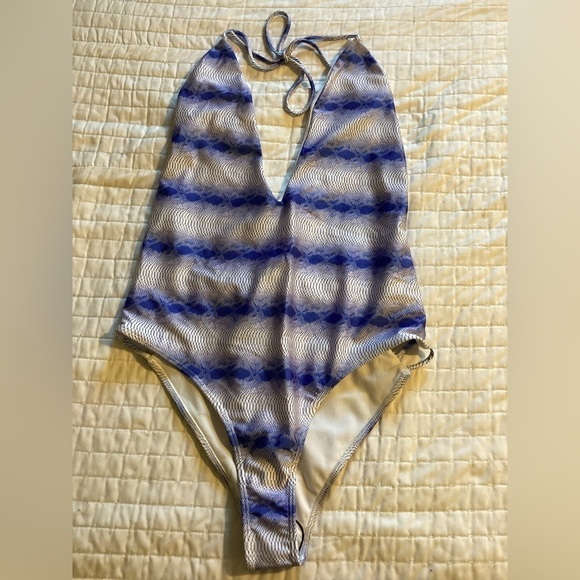 Nwot Buddy Love Size M Swimsuit - Picture 2 of 5